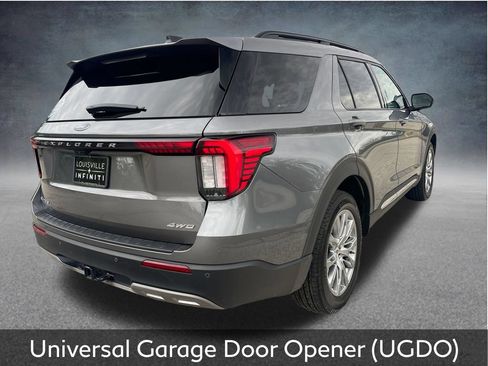 Used 2025 Ford Explorer Active w/ Active Comfort Package AWD/4WD image 8