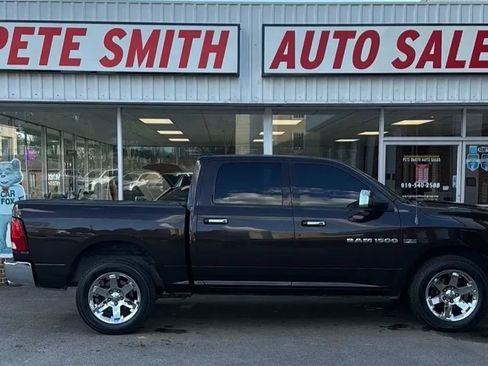 Used 2011 RAM 1500 Laramie AWD/4WD image 5