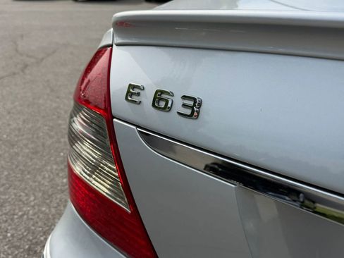 Used 2007 Mercedes-Benz E 63 AMG Sedan image 9