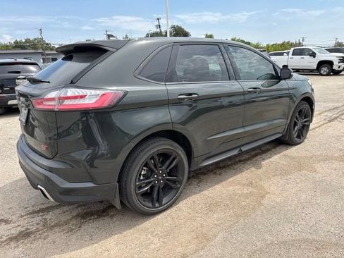 Used 2024 Ford Edge ST w/ Equipment Group 401A AWD/4WD image 3