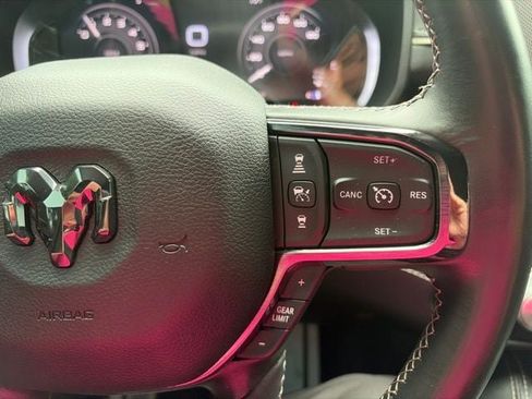 Used 2023 RAM 1500 Limited AWD/4WD image 19