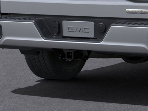 New 2025 GMC Sierra 1500 Elevation image 14