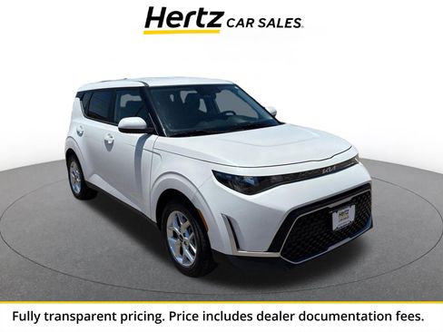 Used 2025 Kia Soul LX w/ LX Technology Package FWD image 1