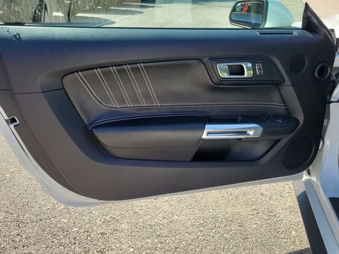 Used 2019 Ford Mustang Coupe w/ Equipment Group 101A RWD image 11