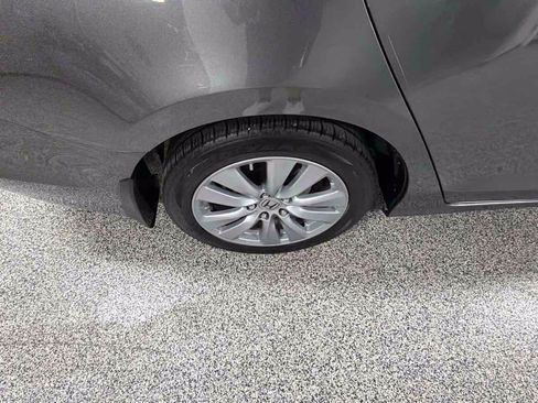 Used 2011 Honda Accord EX image 35