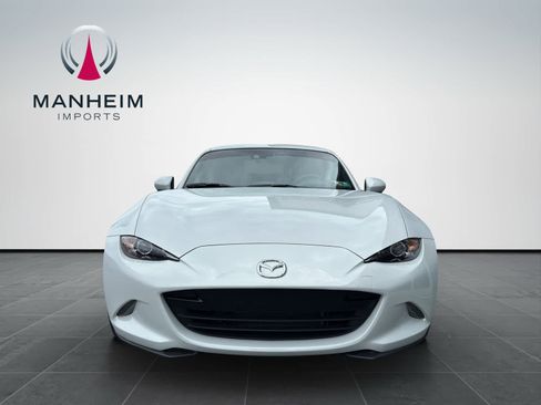 Used 2017 MAZDA MX-5 Miata RF Grand Touring RWD image 3