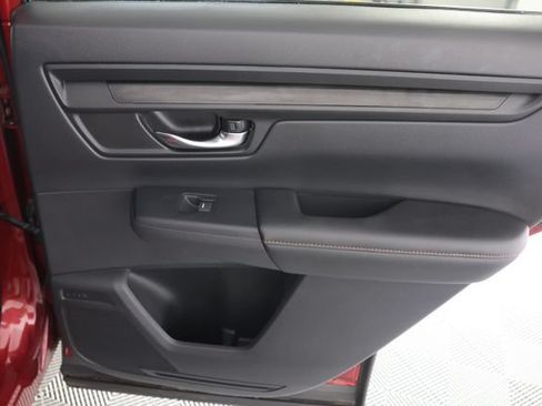 Used 2025 Honda CR-V Sport image 28