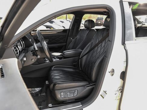 Used 2016 Bentley Flying Spur V8 AWD/4WD image 39