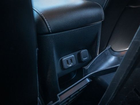 Used 2022 Chevrolet Colorado ZR2 image 31