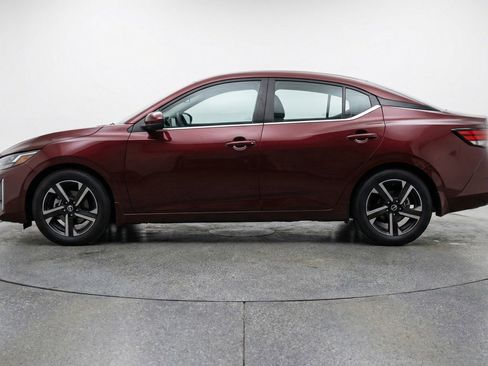 Used 2025 Nissan Sentra SV FWD image 5