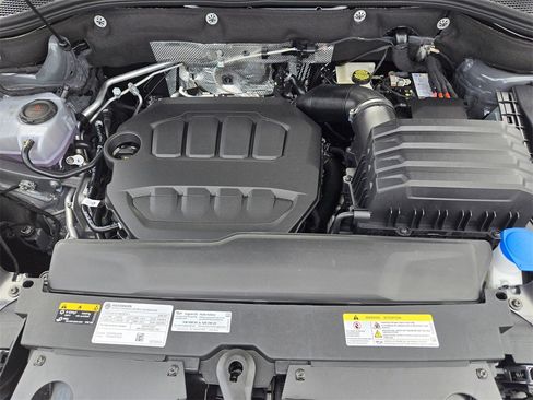 New 2026 Volkswagen Atlas SE image 24