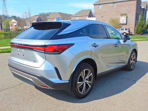 Used 2023 Lexus RX 350 Premium w/ Accessory Package image 4