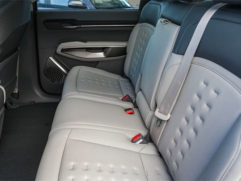 New 2026 Kia EV9 Wind image 18