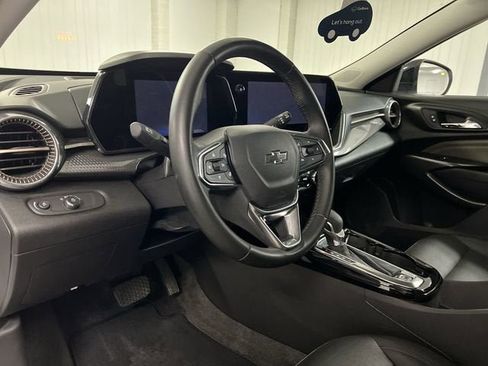 Certified 2025 Chevrolet Trax ACTIV w/ Driver Confidence Package FWD image 10