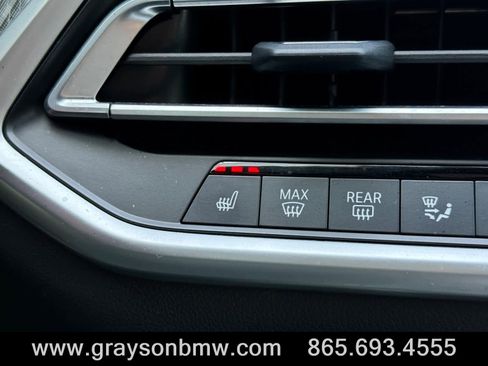 Used 2022 BMW X5 M AWD/4WD image 29