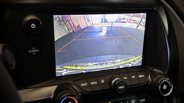 Used 2015 Chevrolet Corvette Z06 w/ 3LZ Preferred Equipment Group RWD image 8