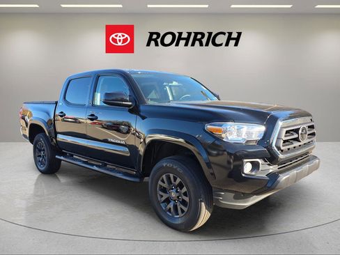 Used 2023 Toyota Tacoma SR5 image 7