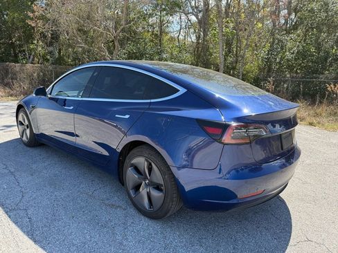 Used 2019 Tesla Model 3 image 15