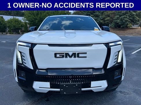 Used 2025 GMC Sierra EV Denali AWD/4WD image 13