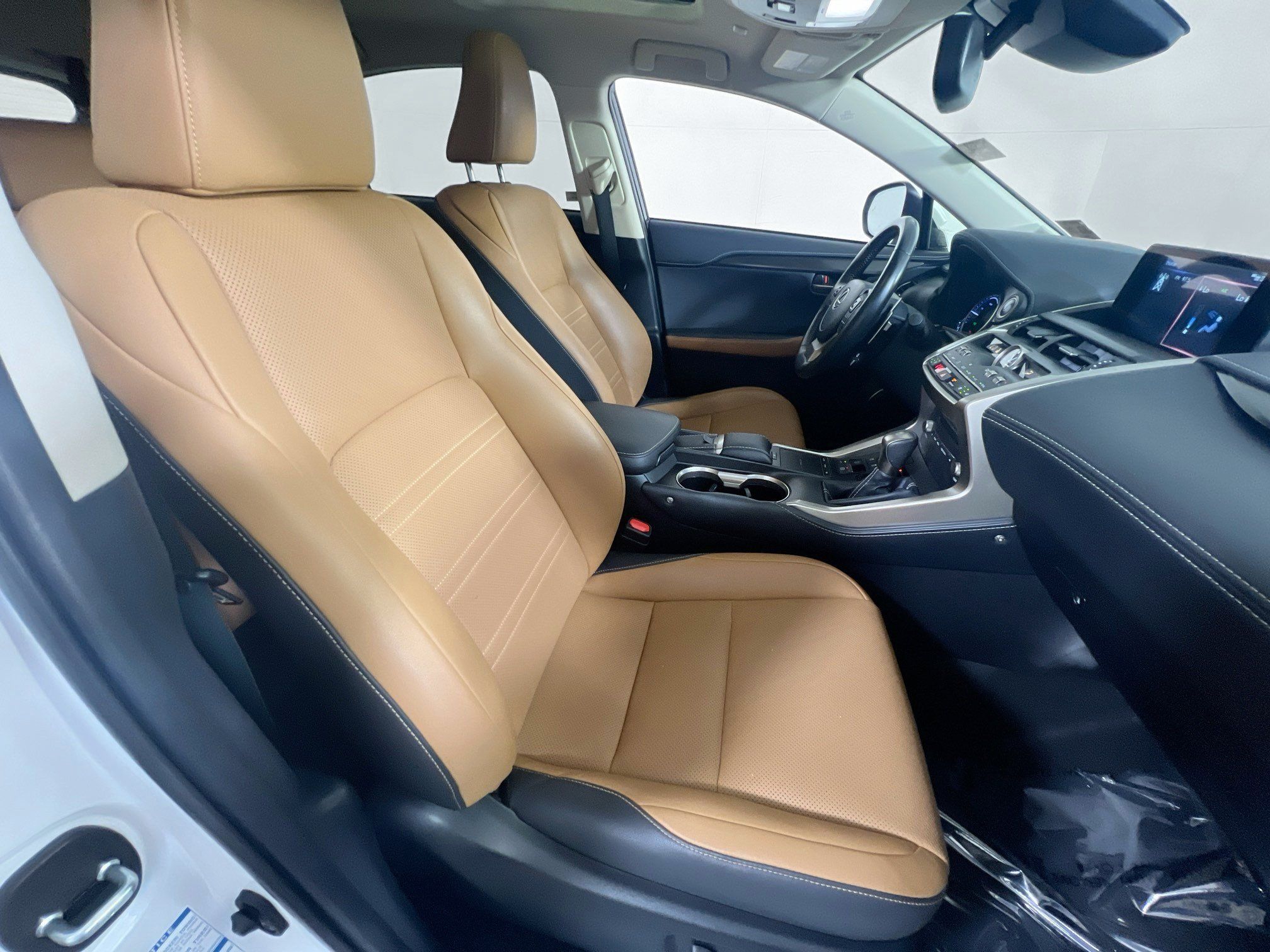 Used 2021 Lexus NX 300h AWD w/ Accessory Package 2 image 27