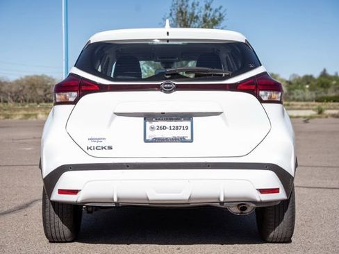 Used 2024 Nissan Kicks S FWD image 6