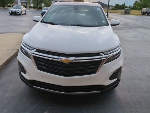 Used 2024 Chevrolet Equinox LT FWD image 8