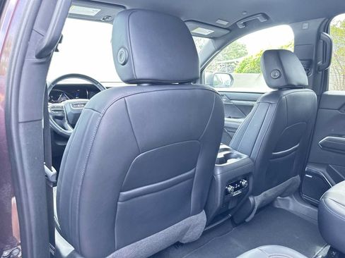 Certified 2024 GMC Acadia Elevation AWD/4WD image 16