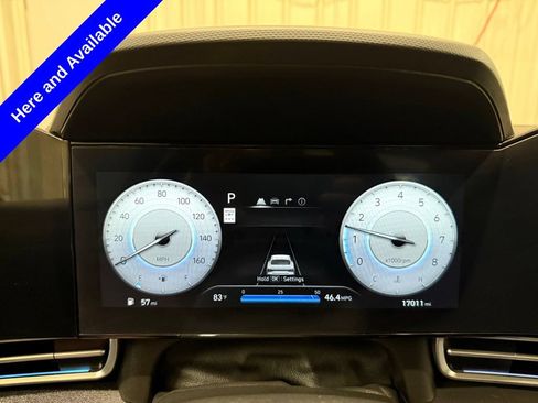 Used 2024 Hyundai Elantra SEL FWD image 11