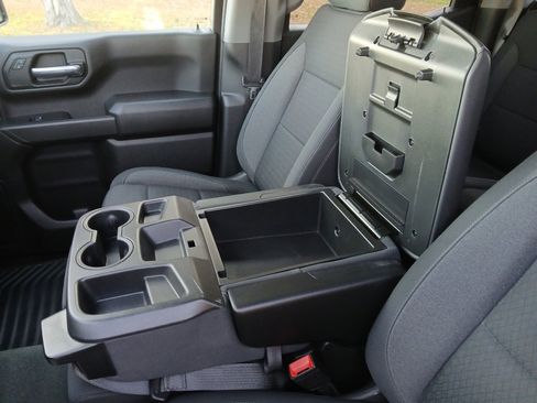 Used 2022 Chevrolet Silverado 1500 Custom image 48