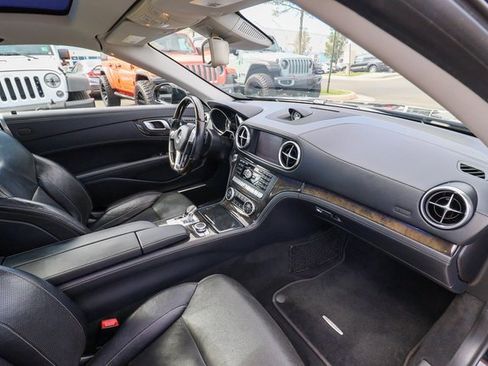 Used 2013 Mercedes-Benz SL 550 image 61