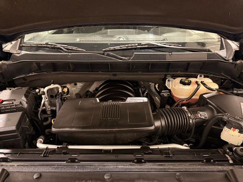 Used 2019 Chevrolet Silverado 1500 LT w/ Texas Edition image 11