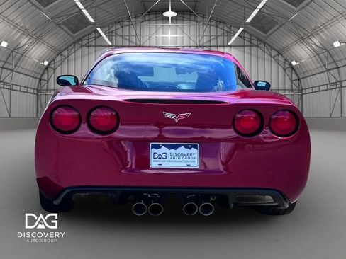 Used 2010 Chevrolet Corvette Coupe w/ Preferred Equipment Group RWD image 3