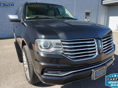 Used 2015 Lincoln Navigator 4WD w/ Equipment Group 101A Reserve image 7