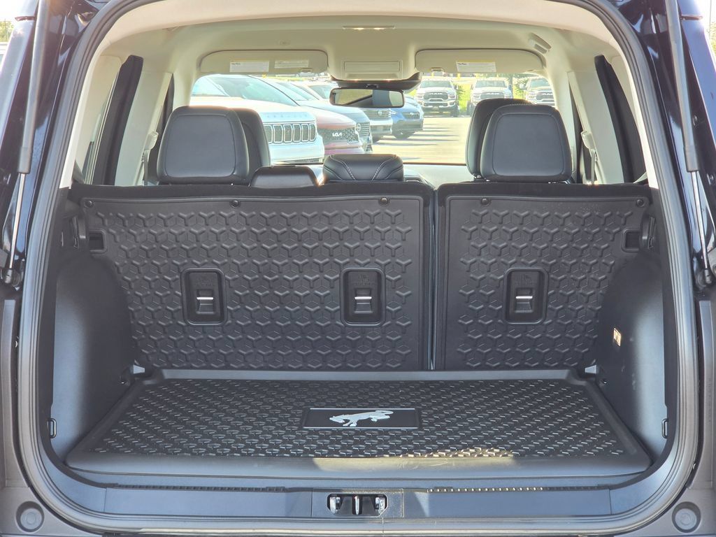 Used 2024 Ford Bronco Sport Outer Banks AWD/4WD image 32