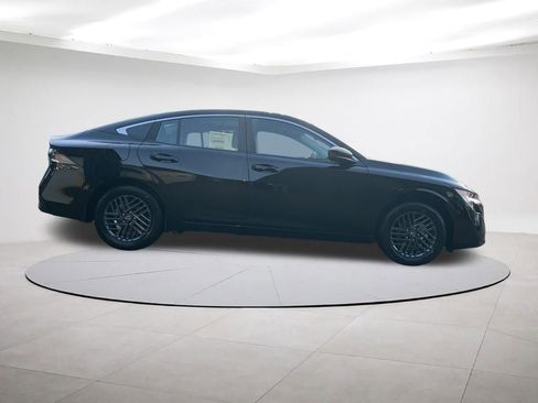 New 2026 Nissan Sentra SV w/ SV Convenience Package FWD image 6