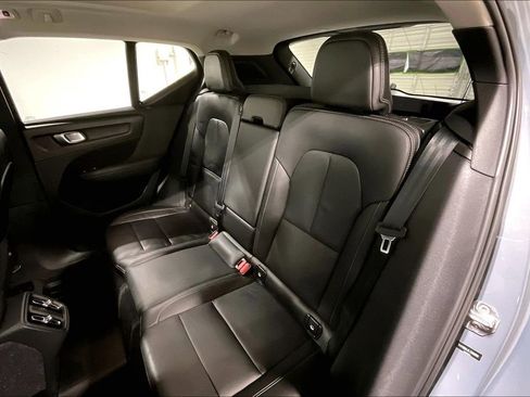 Used 2020 Volvo XC40 T5 Inscription w/ Protection Package Premier image 34