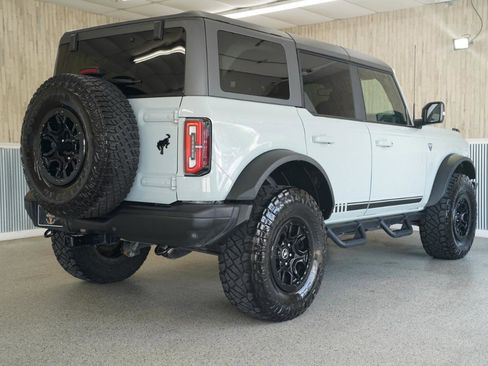 Used 2021 Ford Bronco First Edition AWD/4WD image 8