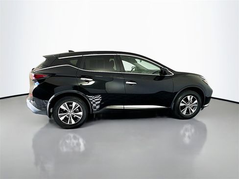 Used 2021 Nissan Murano S image 8