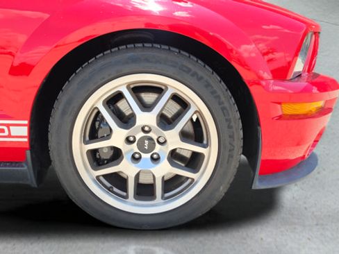 Used 2007 Ford Mustang Shelby GT500 RWD image 24