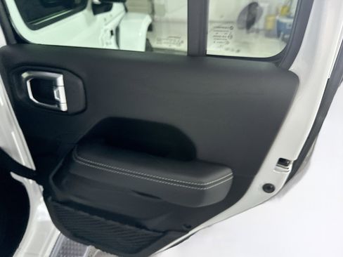 Used 2022 Jeep Wrangler Sahara w/ Safety Group image 30