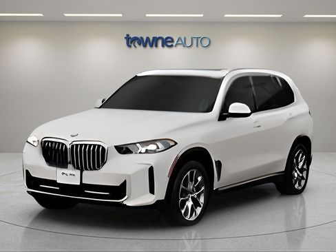 Used 2024 BMW X5 xDrive40i w/ Premium Package AWD/4WD image 2