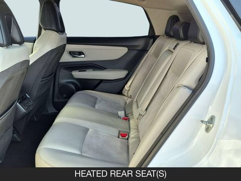 Certified 2024 Nissan Ariya FWD image 17