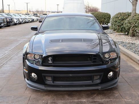 Used 2013 Ford Mustang Shelby GT500 image 3