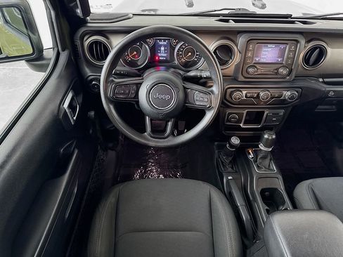 Used 2020 Jeep Wrangler Unlimited Sport image 27