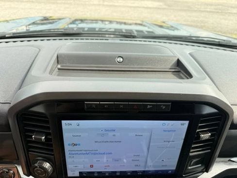 Used 2021 Ford F150 Lariat w/ Equipment Group 502A High AWD/4WD image 29