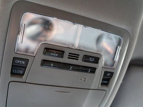 Used 2019 Toyota Highlander XLE image 39