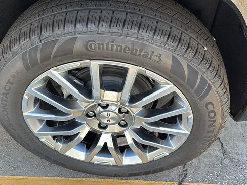 New 2026 GMC Terrain Denali AWD/4WD image 11