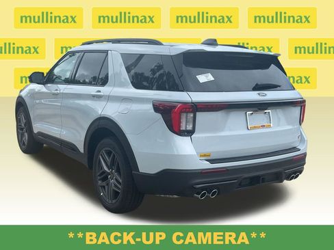 New 2026 Ford Explorer ST AWD/4WD image 9
