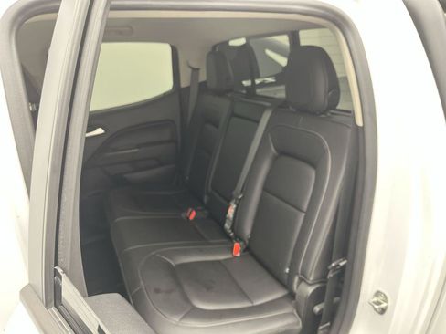 Certified 2019 Chevrolet Colorado ZR2 w/ ZR2 Dusk Special Edition AWD/4WD image 13