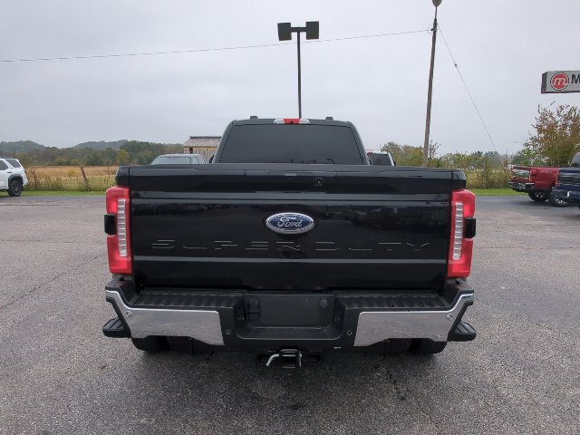 Used 2026 Ford F450 Lariat w/ FX4 Off-Road Package AWD/4WD image 34